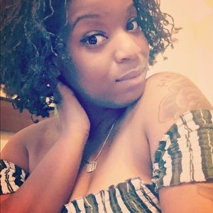 Meet your Posher, Shayla